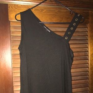 Asymmetrical knit top